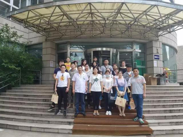 聚沙成塔、集腋成裘.jpg 聚沙成塔、集腋成裘.jpg